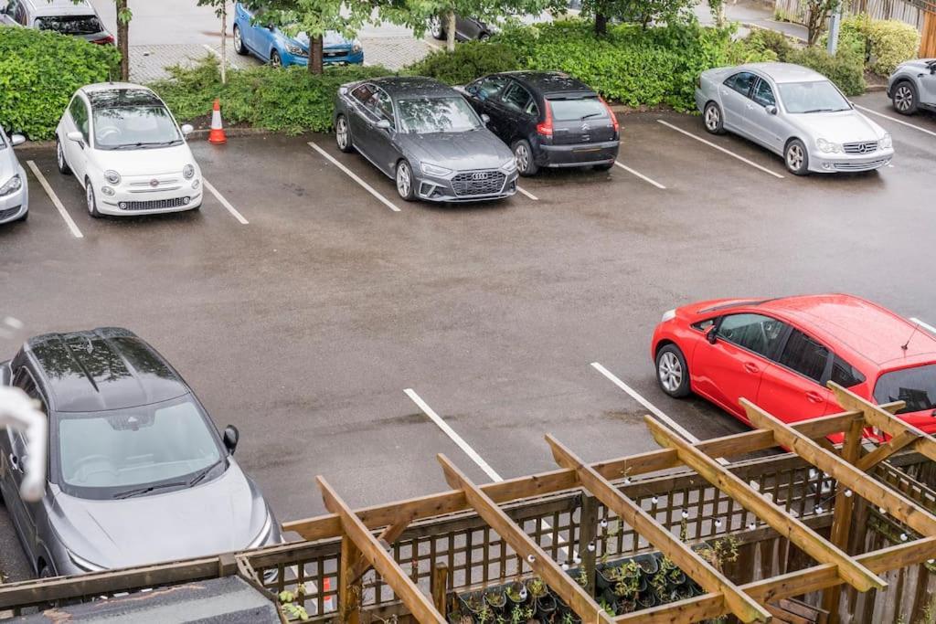 En-Suit Room With Free Dedicated Parking Μάντσεστερ Εξωτερικό φωτογραφία